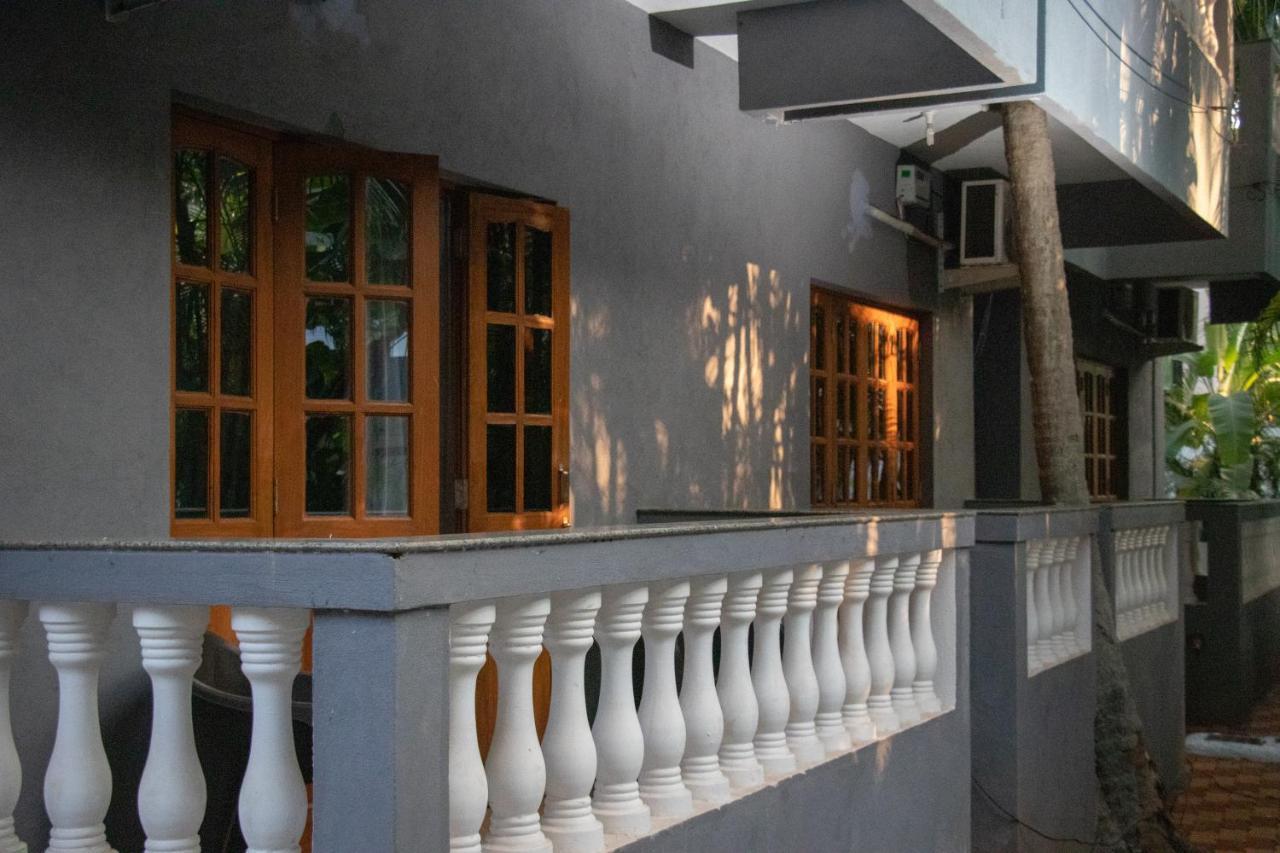 The Sovereign Villa Кандолим Экстерьер фото